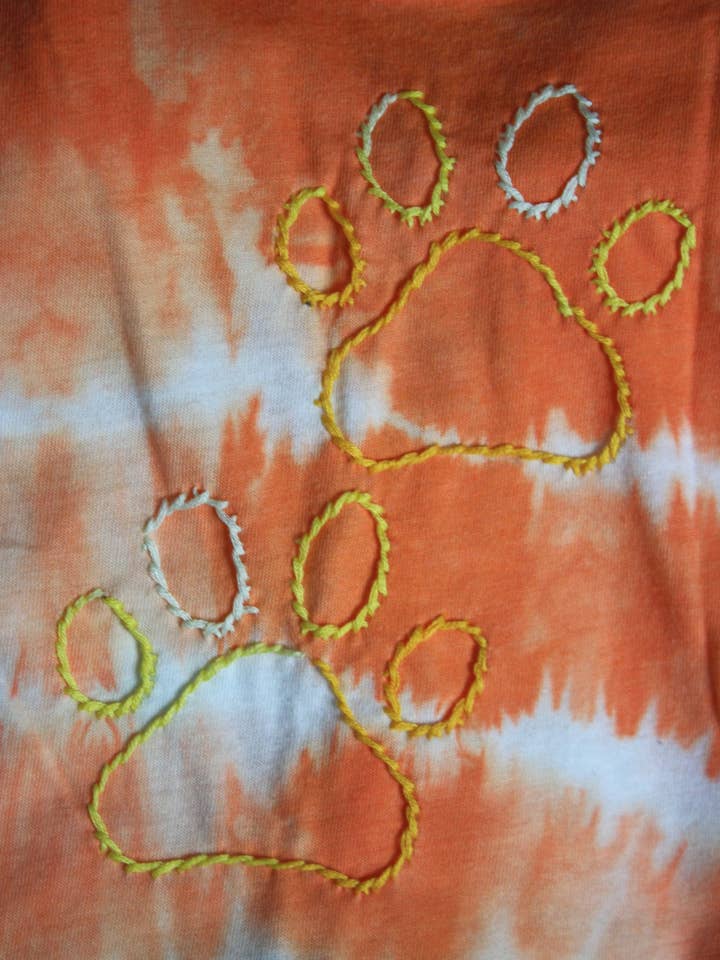 Camisola Paw Tracks (MD24) por atacado de Hearts Undone