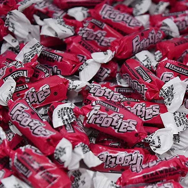 I Got Your Candy - Wholesale Gummy - Tootsie Strawberry Frooties Bag 38.8oz - 1ct5