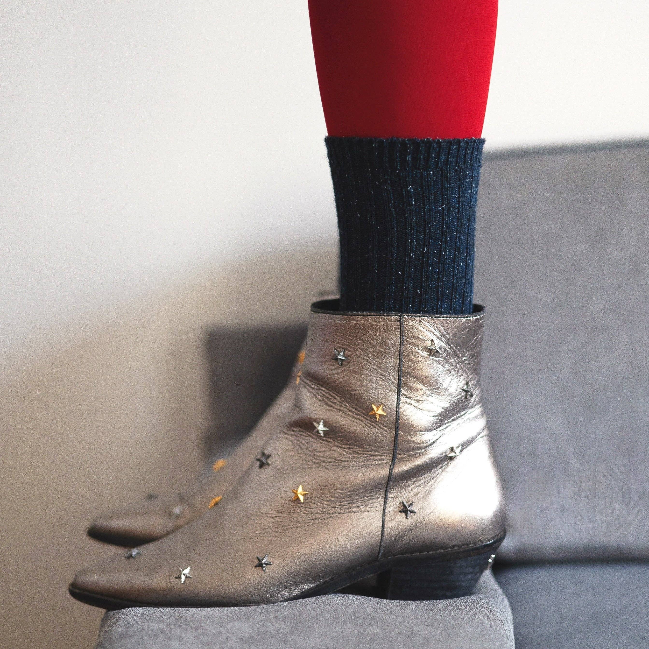 KLUE - Wholesale Socks - Unisex - KLUE Silk and Wool DUST STAR socks | Navy3