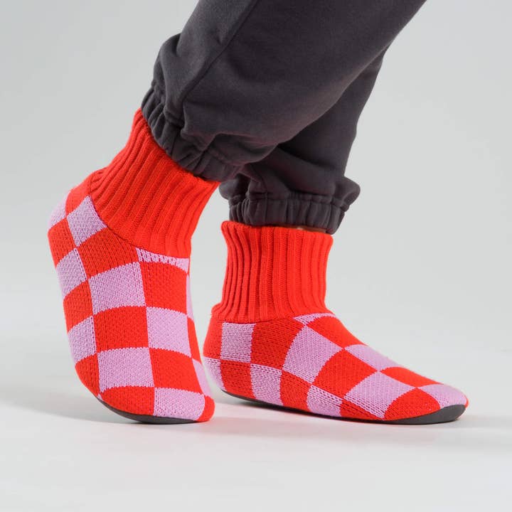 VERLOOP | knits - Wholesale Slippers - Unisex - Checkerboard Knit Sock Slippers