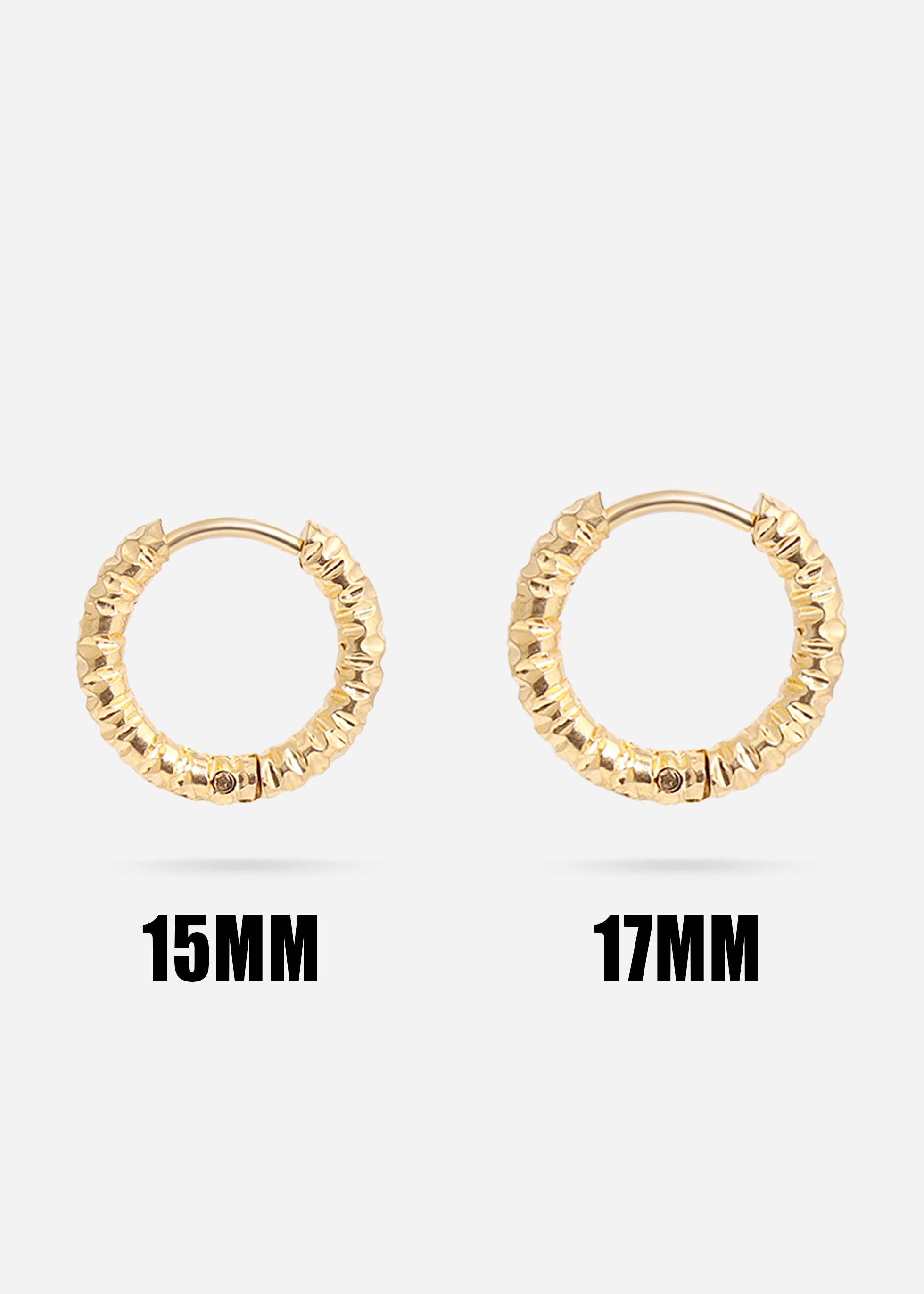 WJW - Wholesale Huggie oorbellen - 18K goud PVD roestvrijstalen gegolfde huggie creolen / ERJ00125