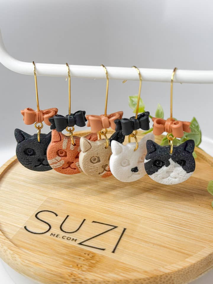 Cat Lover 09 for wholesale by SuzyMe