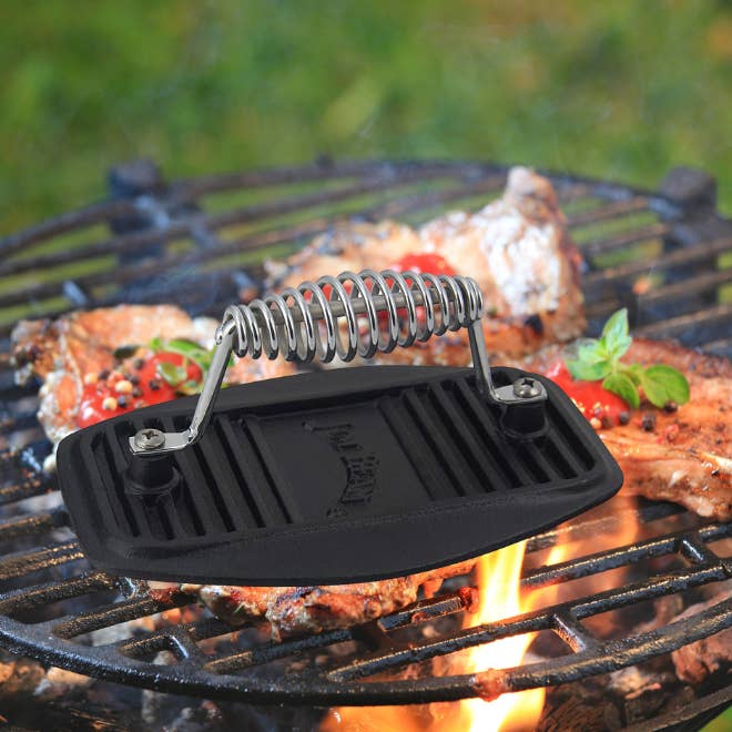 Style Asia - Wholesale Kitchen tool/gadget - Jim Beam 9" Stainless Steel Cast Iron Meat Press7