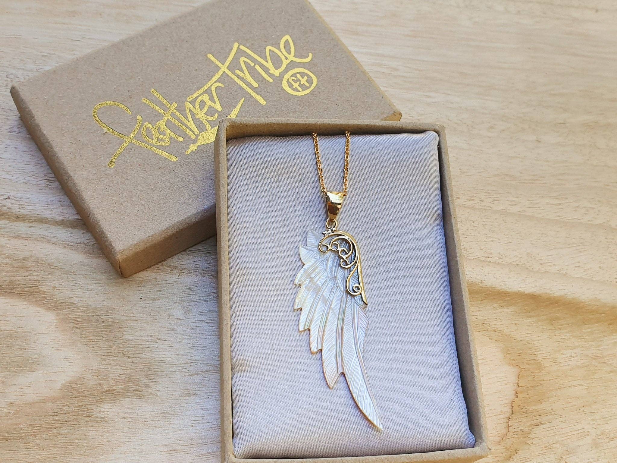 Feather Tribe - Vente Colliers à pendentif - Pendentif Aile d'Archange Michel1