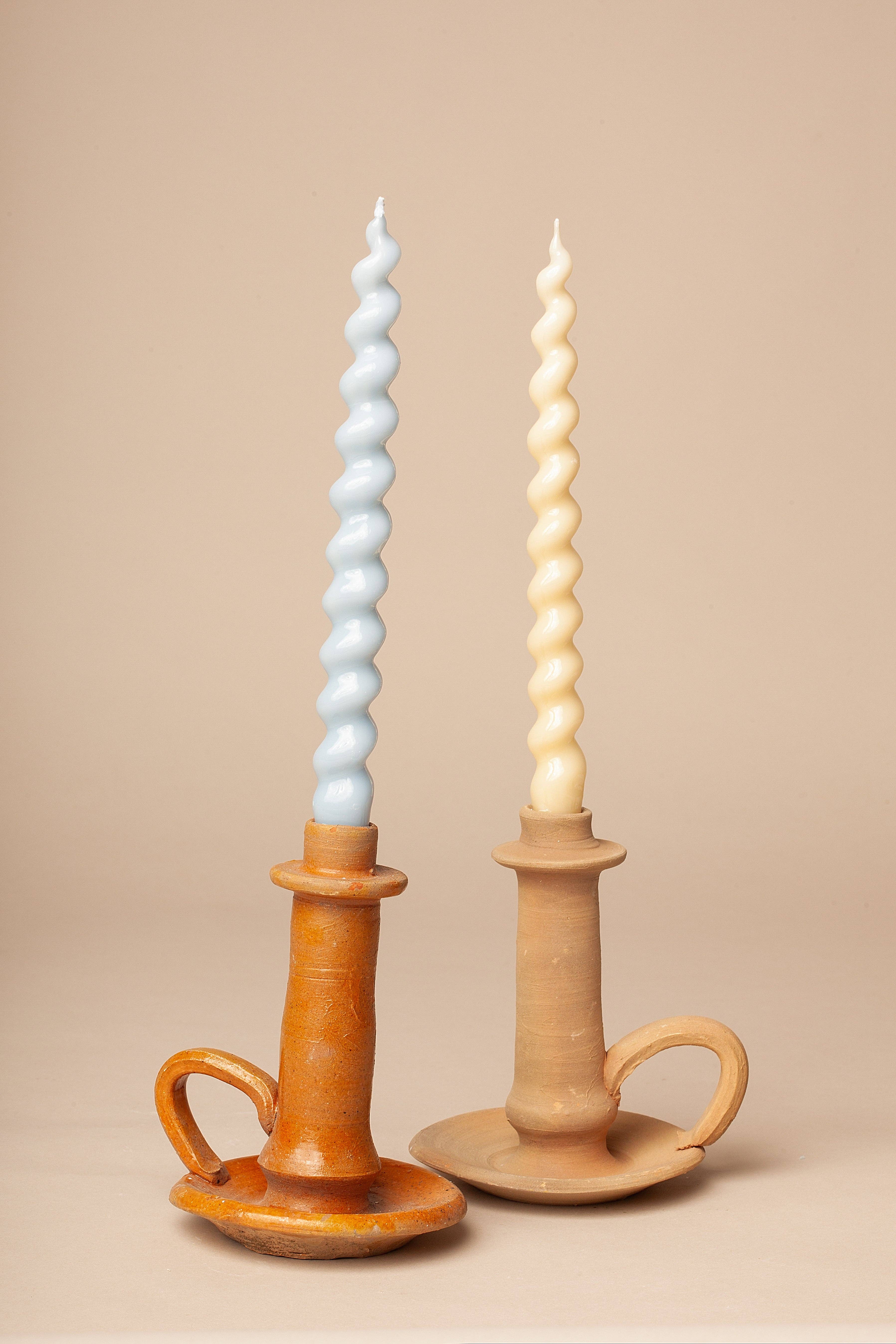Eturel Madrid - Wholesale Candelabra - Clay handle candlestick with plate2