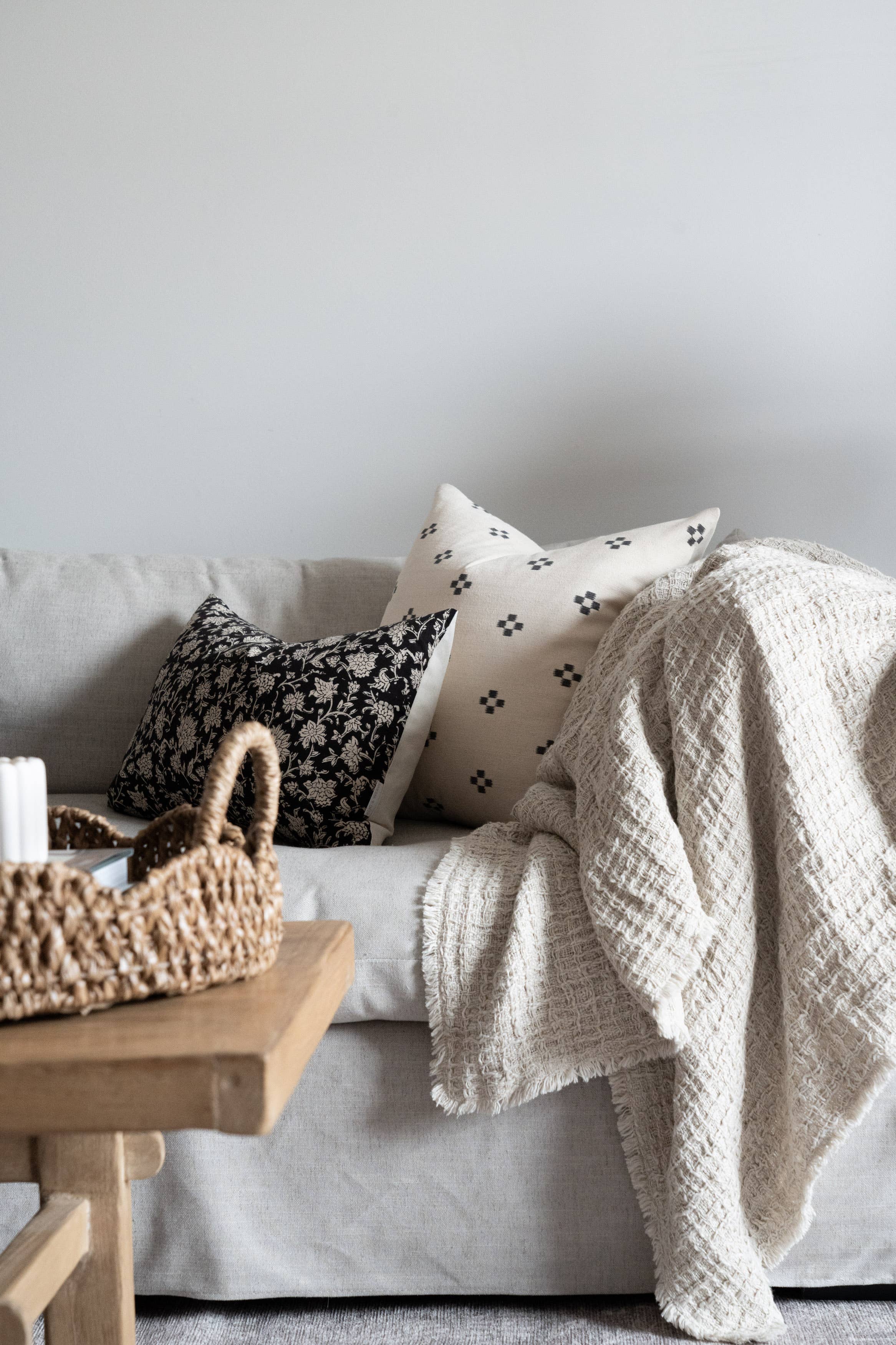 Rug & Weave - Wholesale Throw/Decorative Pillow - MICA Pillow9