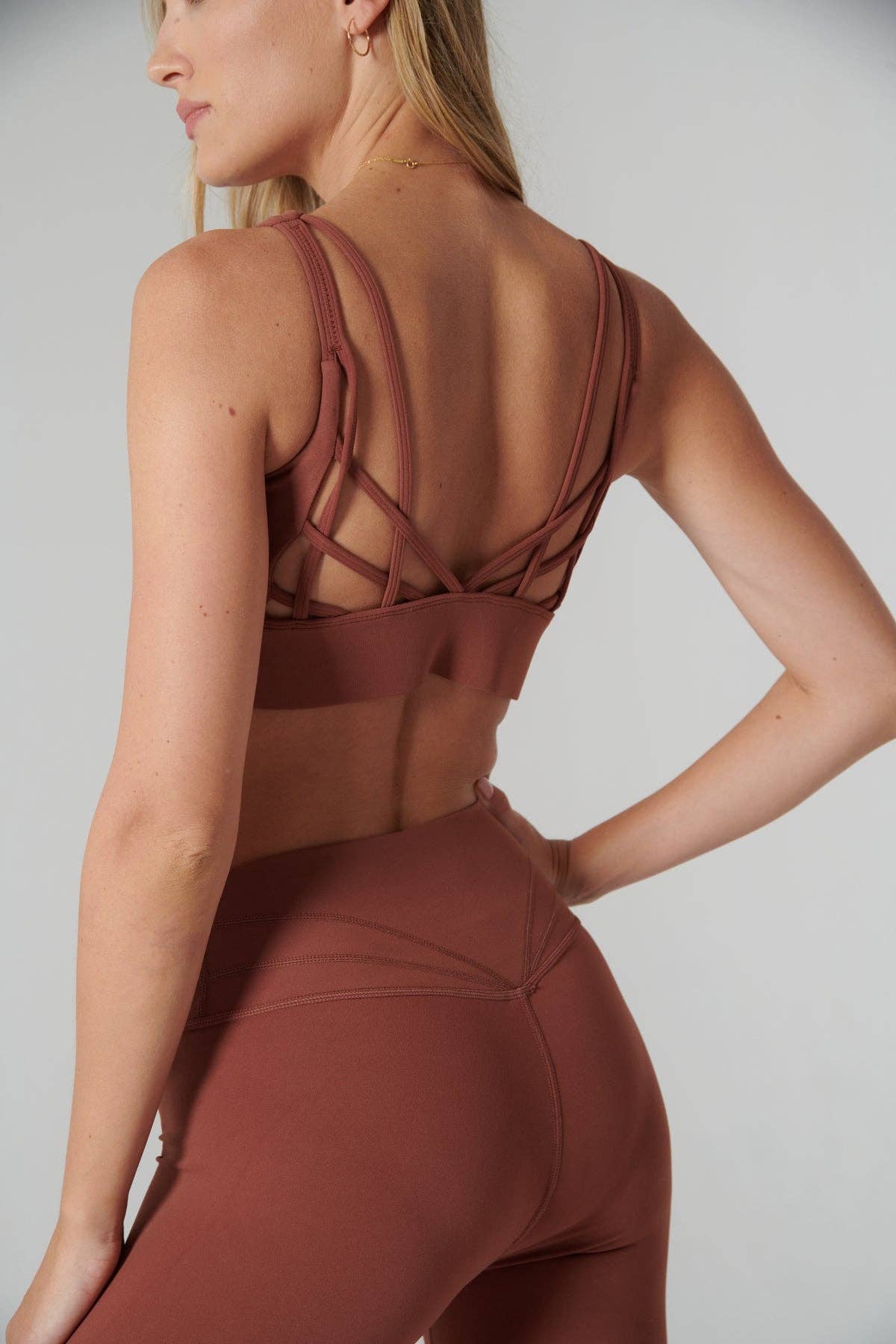 Onamaste - Wholesale Sportbeha - Dames - Suzanna sportbeha5