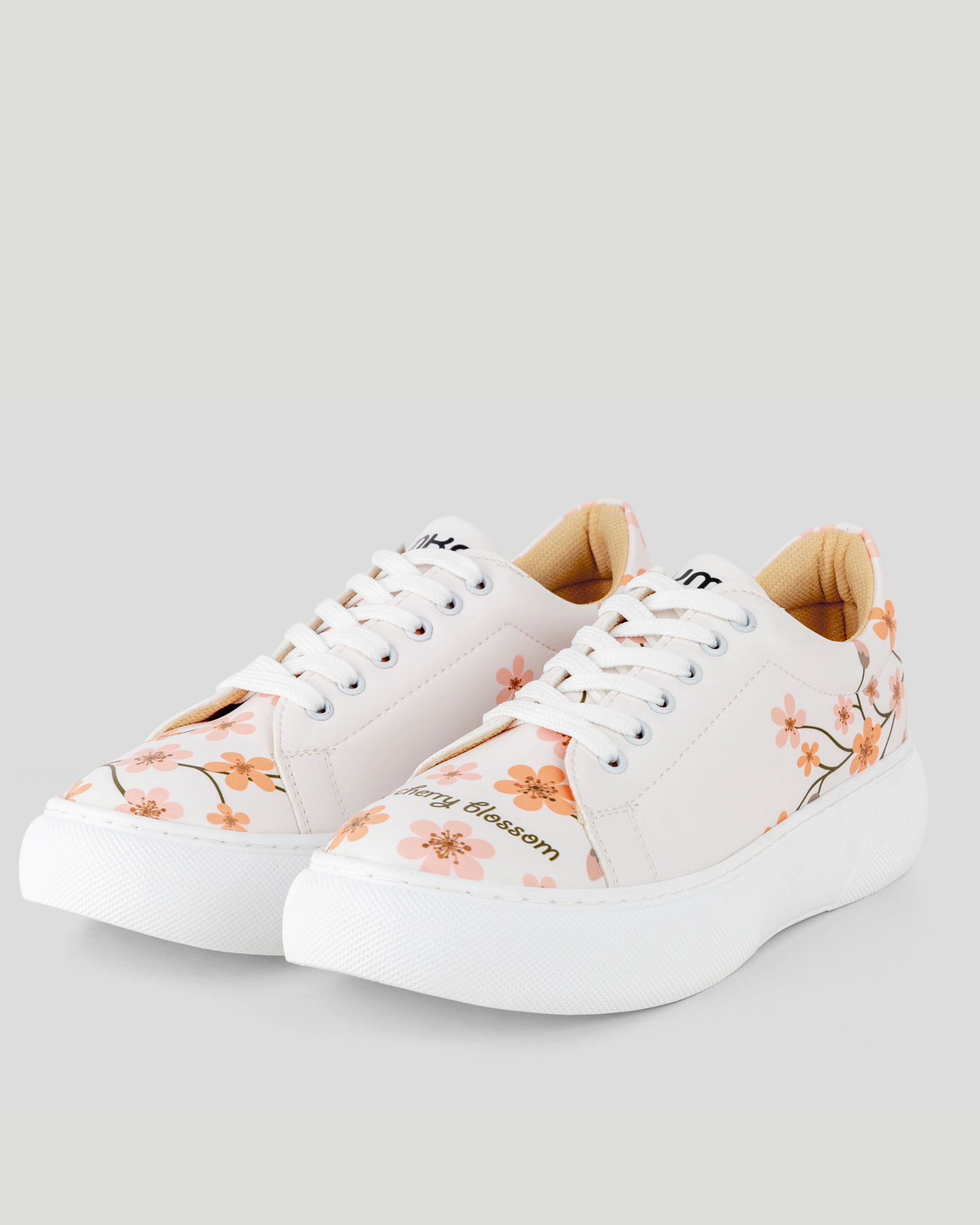 Mumka - Wholesale Lifestyle Sneakers - Women's - Cherry Blossom Sneakers4