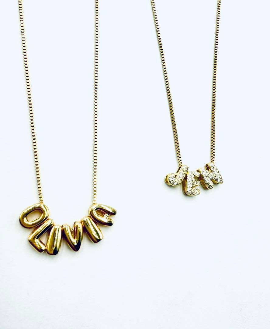 The Classy Cloth WS - Vendita all'ingrosso Collana con ciondolo/pendaglio - Collana con Nome in Lettere Bubble PERSONALIZZATA - Solo Lettere in Oro RTS0