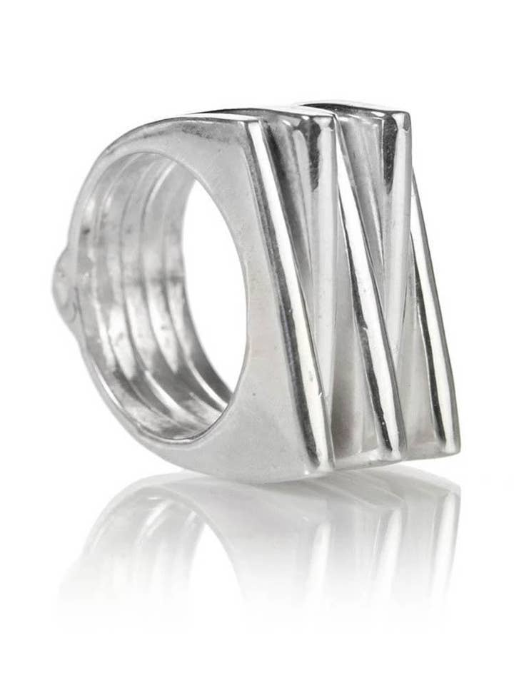Art Deco Fem staplade Ring för wholesale av Sikara & Co.