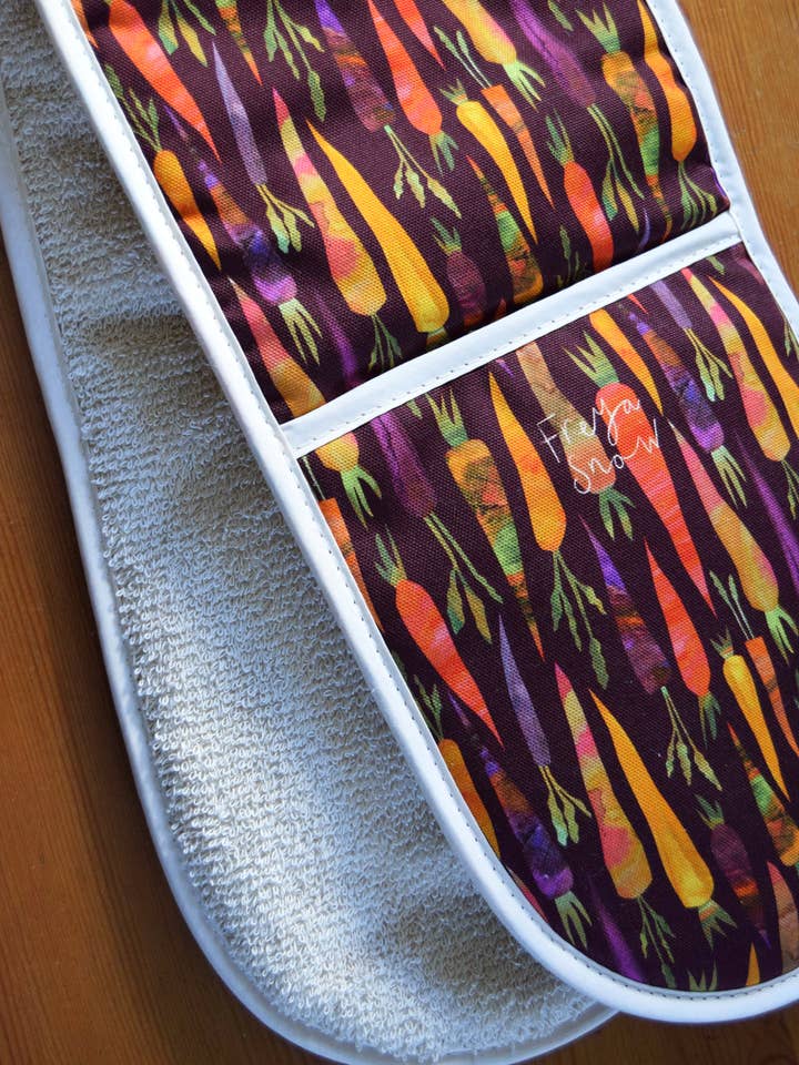 Mørke gulerødder ovnhandsker/ovnvanter i bomuld/grydeholder for engroshandel hos Freya Snow