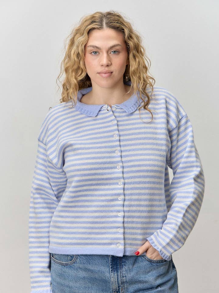CARDIGAN À RAYURES GRANDE TAILLE pour la vente par Polagram by Wellmade USA