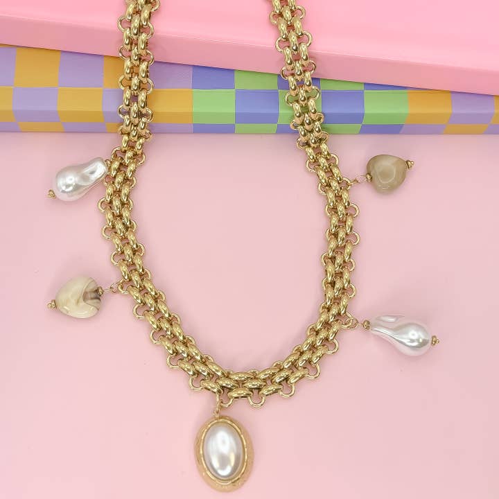 Collier Drame Perle pour la vente par Treasure Jewels Inc.