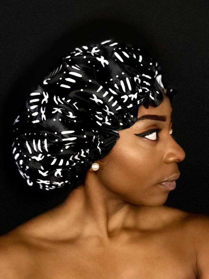 GROßE Duschhaube für volles Haar / Locken - Afrikanischer Druck Schwarz Weiß Bogolan für den Großhandel von AfricanFabs