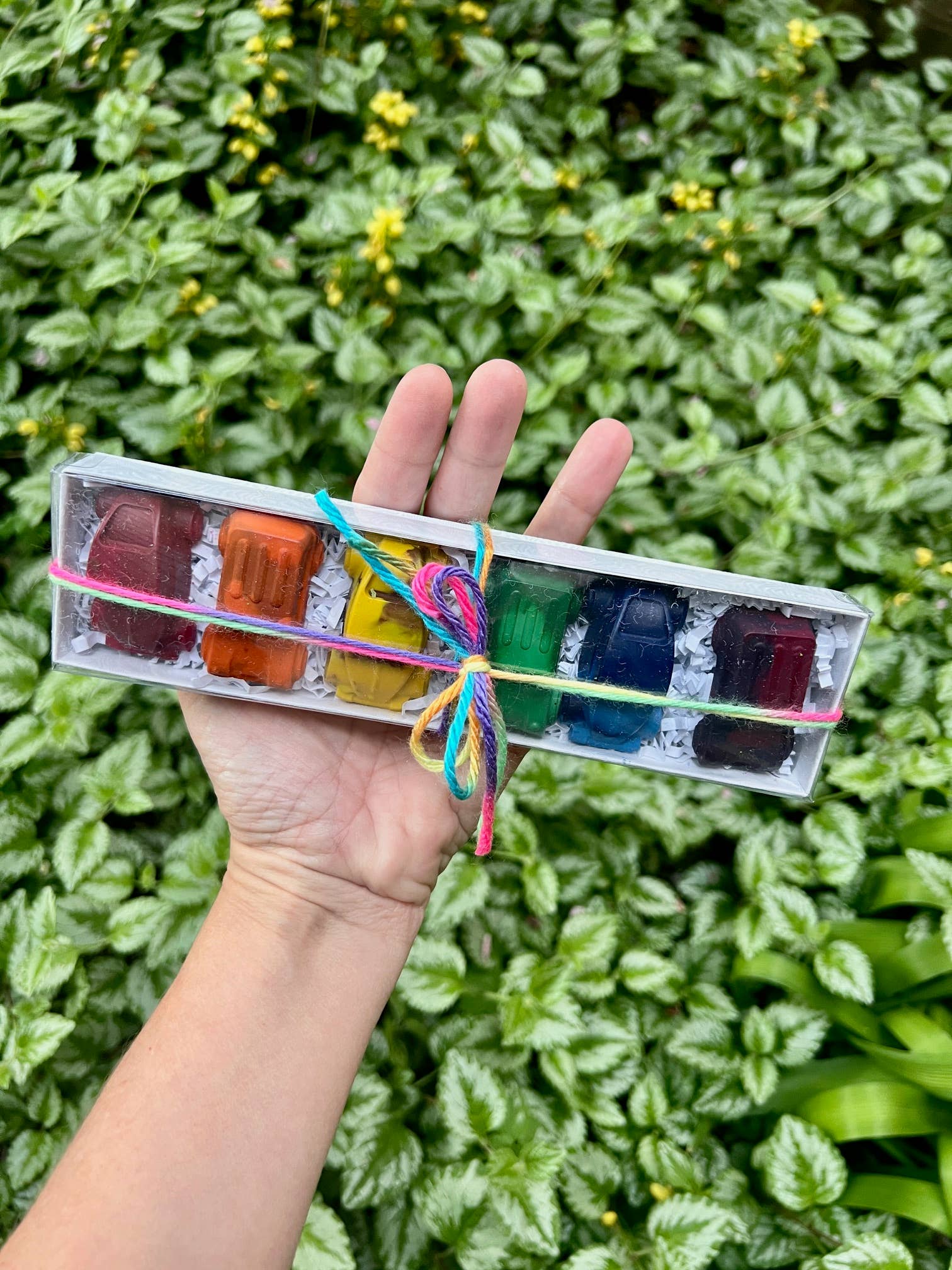 Cre8ive Crayonz - Wholesale Crayons - Kids & Baby - Car and Truck Rainbow Crayon Gift Box6