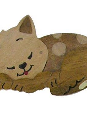 Chaton qui dort aimant en bois 133 pour la vente par Dolfi