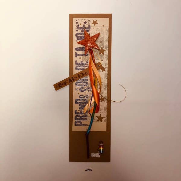 Magic Wand Star Rainbow Orange for wholesale by La fabrique de MOTS MAGIQUES