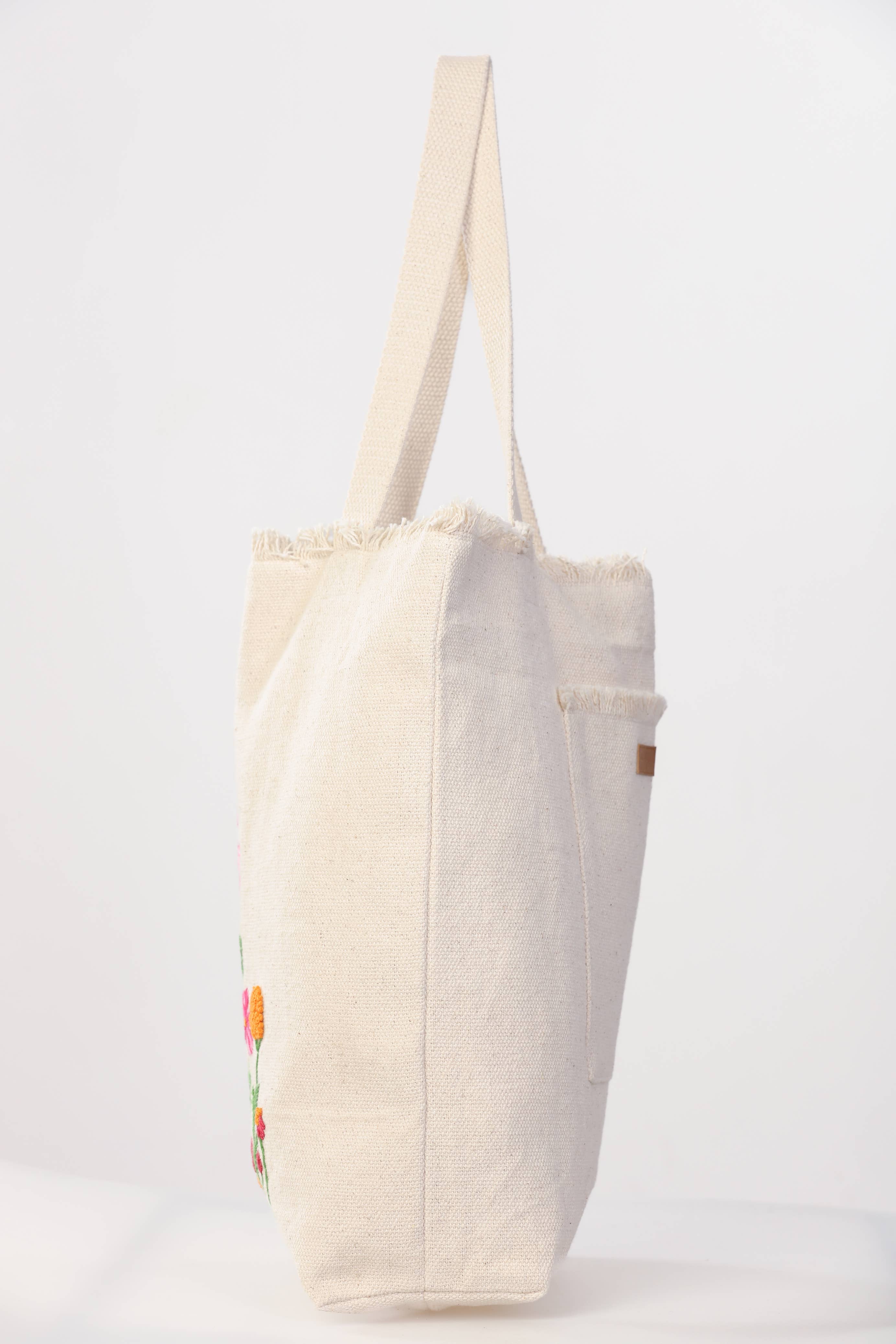 Aasha Collective - Wholesale Tote Bag - Women's - Handmade Everyday Tote (Off-White Wildflowers) Survivor-Made4