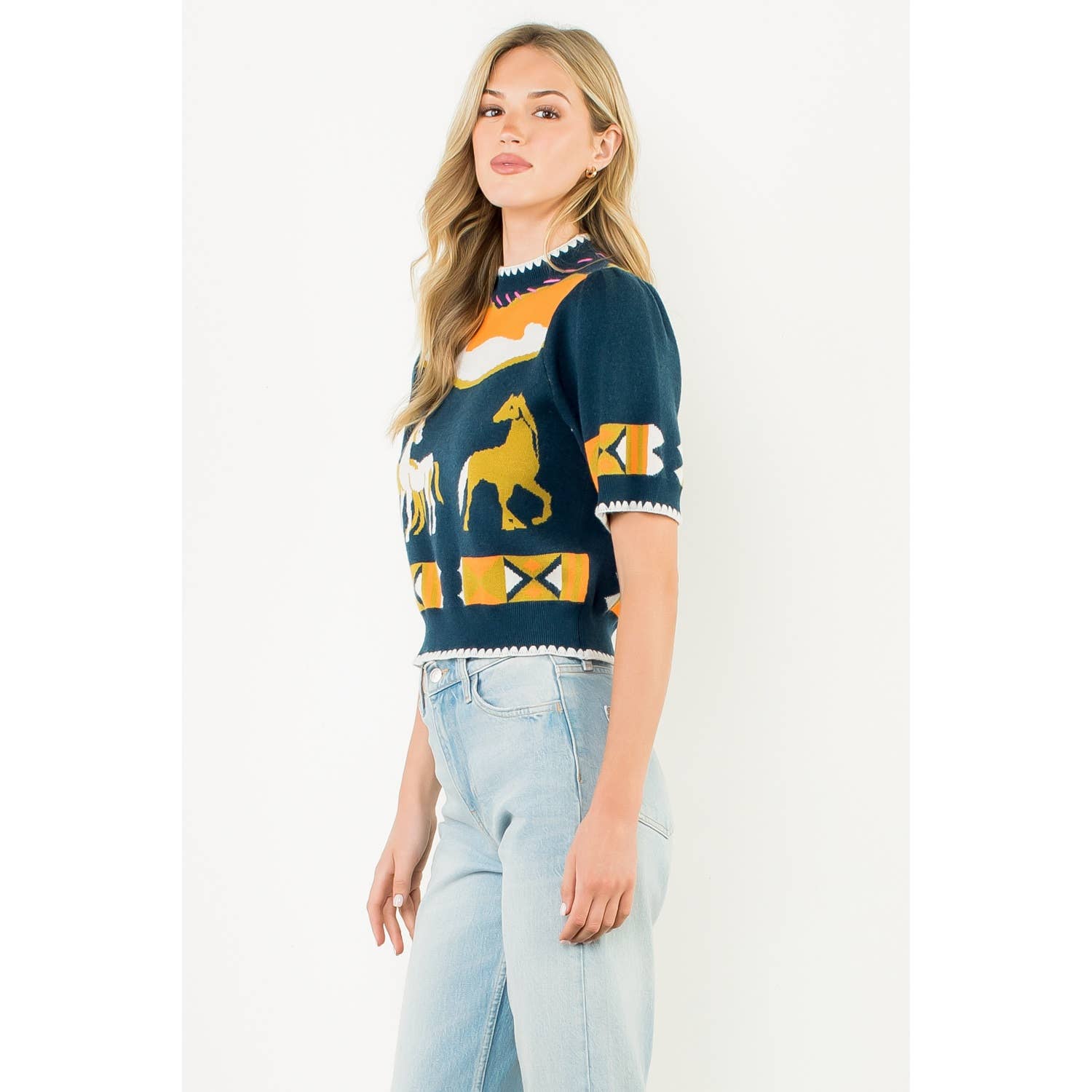 THML - Wholesale T-Shirt - Women's - Short Sleeve Horse Detail Top12