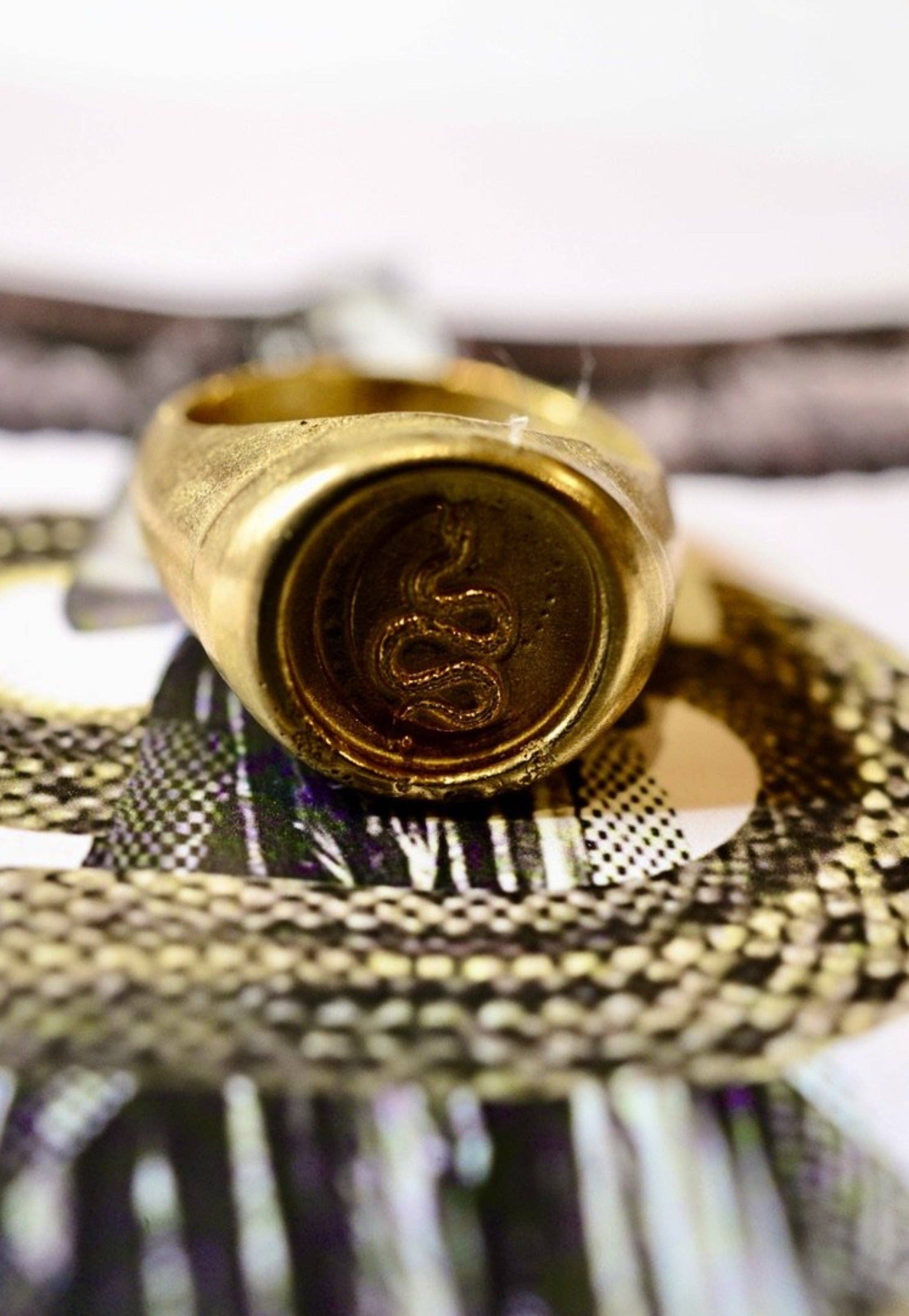 Montestruque - Wholesale Signet Ring - Nocturne3