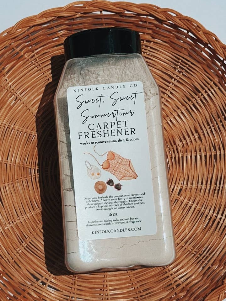 Désodorisant de Tapis de Luxe Parfums d'Été | Poudre Éliminatrice d'Odeurs | Terre de Diatomées | Maison Fraîche et Propre | Désodorisant de Tapis Parfumé 16oz pour la vente par Kinfolk Candle Company