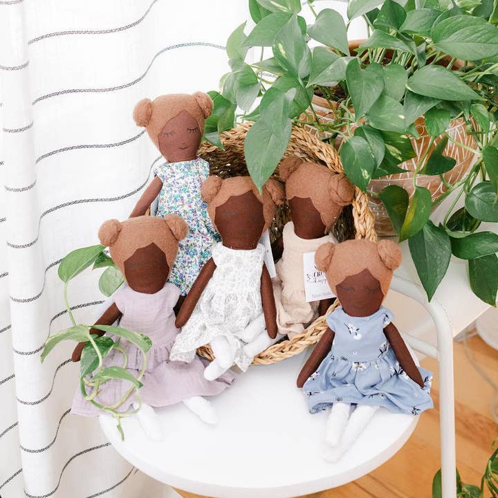 New Creation VA - Vente Poupée – enfant - Poupée de rêve Arial Day