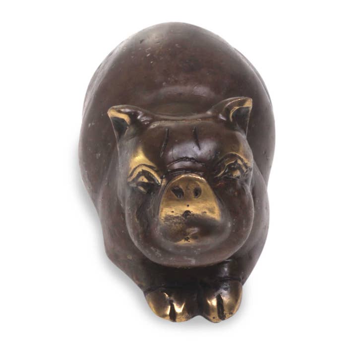 Figurine en bronze de cochon potelé pour la vente par NOVICA