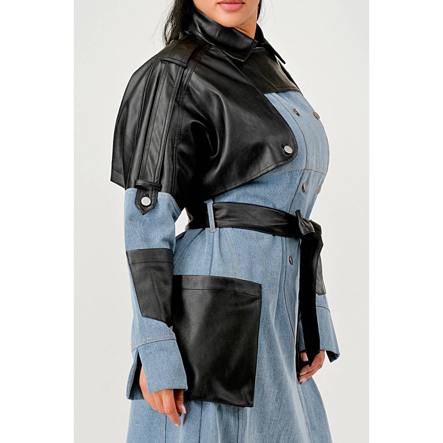 DENIM Trench-coat en denim bicolore et simili cuir en vente sur Faire9