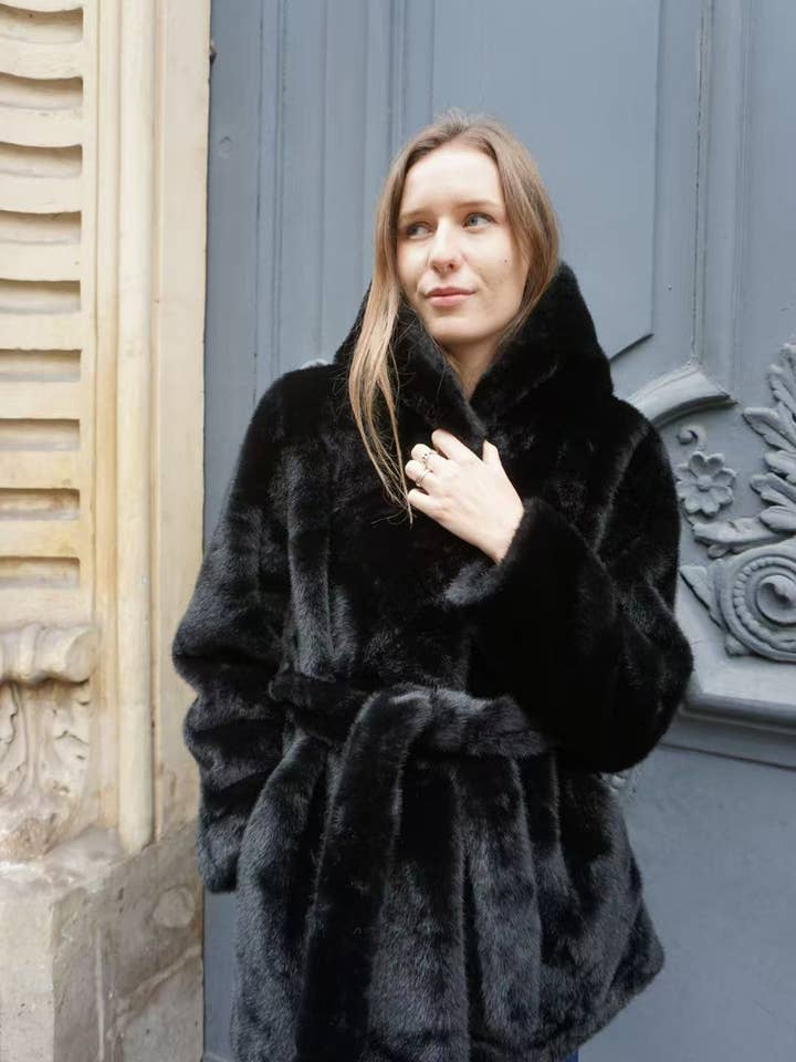 CIAO MILANO - Wholesale Fur/Faux Fur Coat - Women's - 284013 Cozy Hooded Coat10