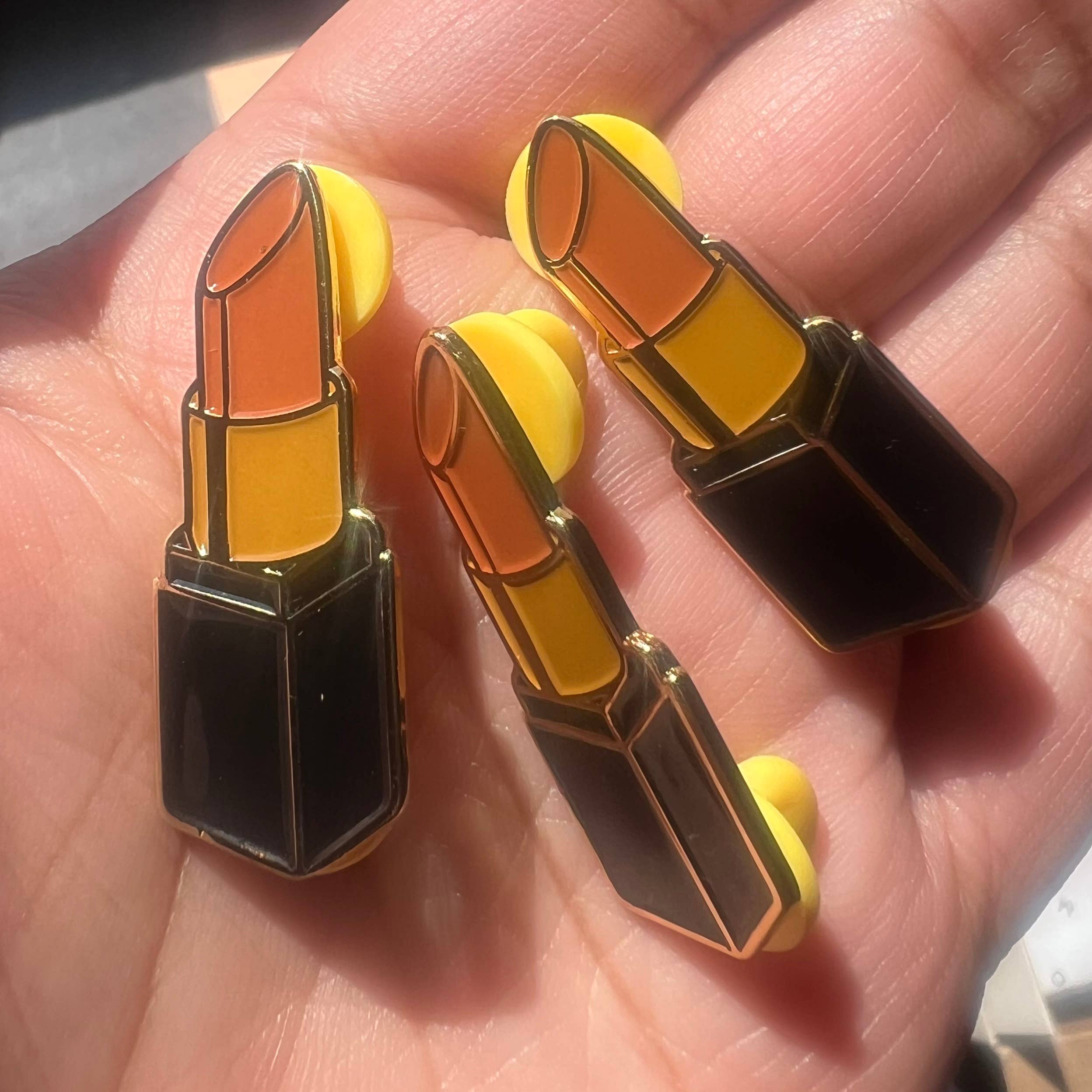 Rebellious Pins - Wholesale Lapel Pin/Button - Nude Lippie Enamel Pin2