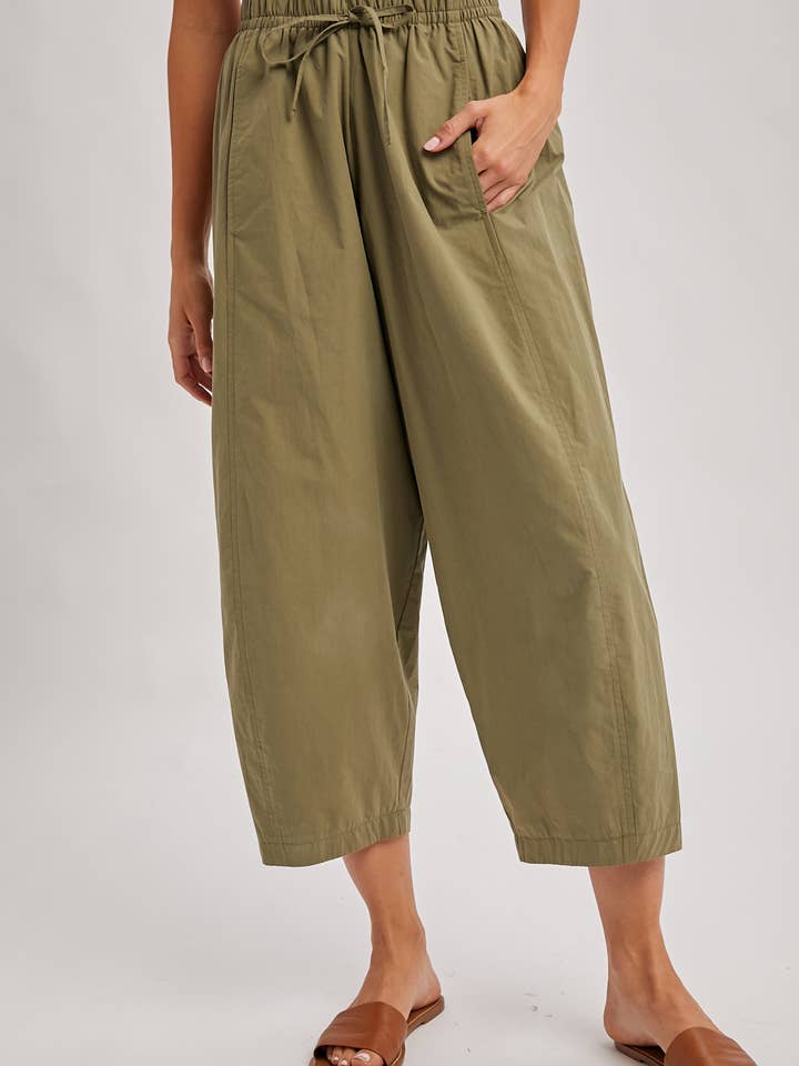 PAPERBAG-STYLE DRAWSTRING BARREL PANTS for wholesale by Bluivy