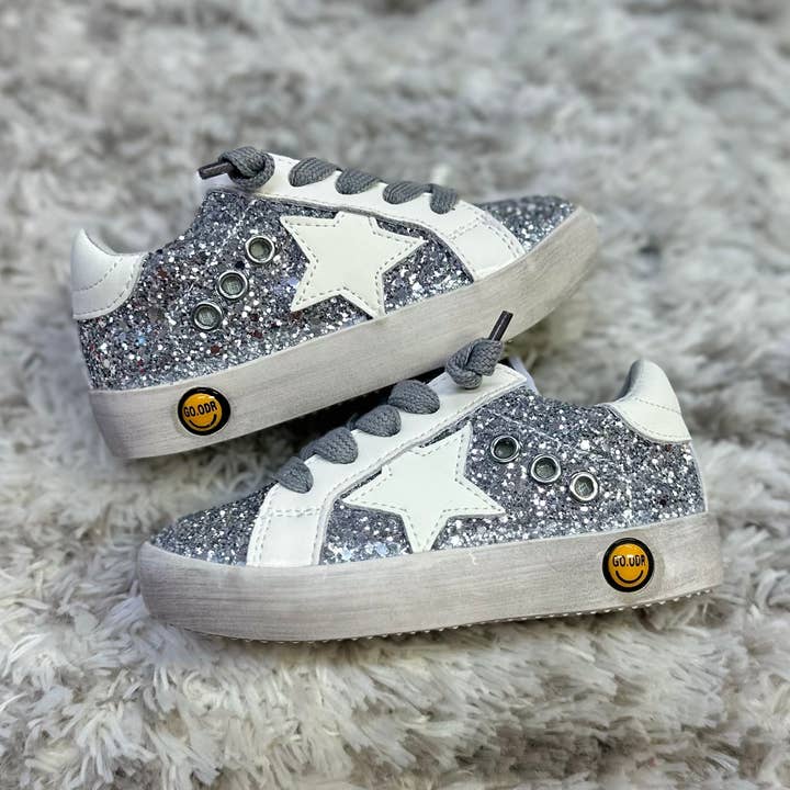Torn and Trendy - Wholesale Lifestyle Sneakers - Kids - Silver Glitter White Star Sneakers4
