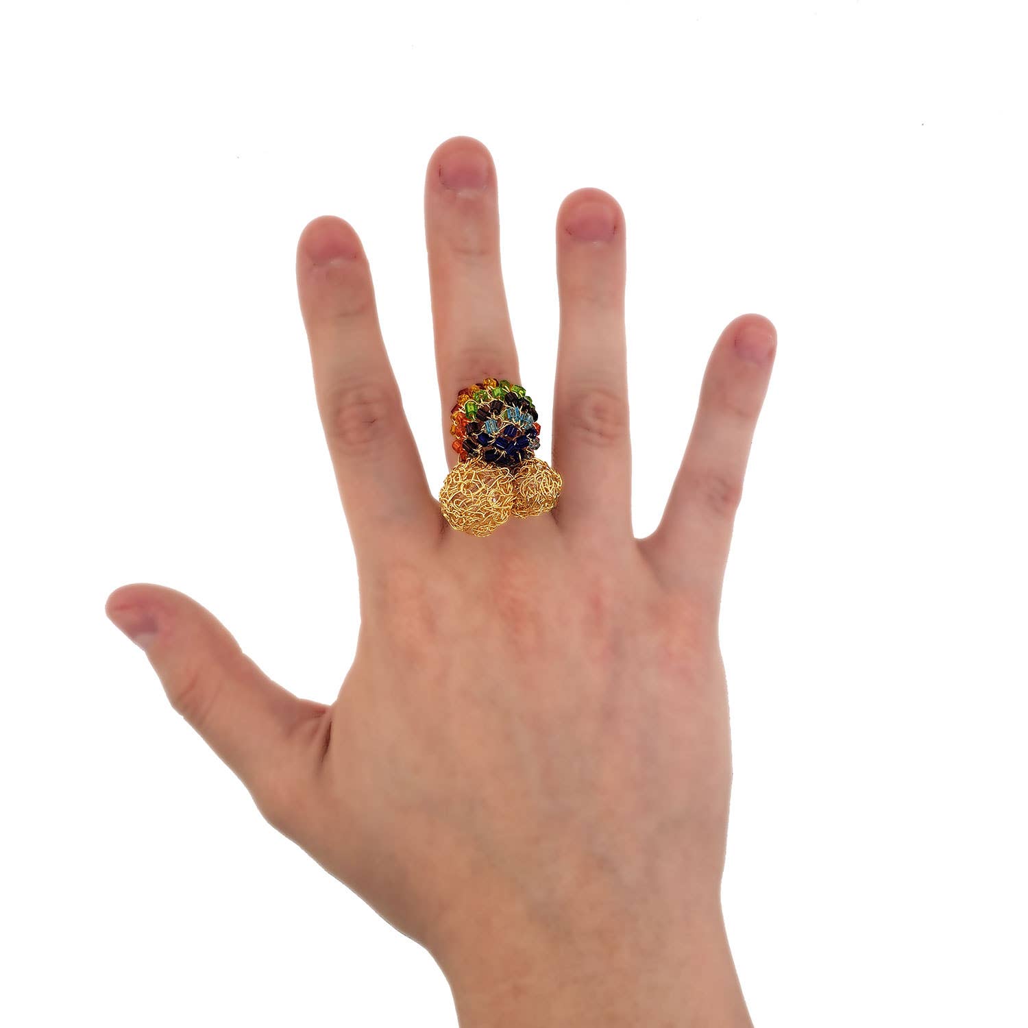 Lavish By Tricia Milaneze – wholesale Cocktail/Statement Ring – Flerfärgad och guldsfär handgjord virkring1