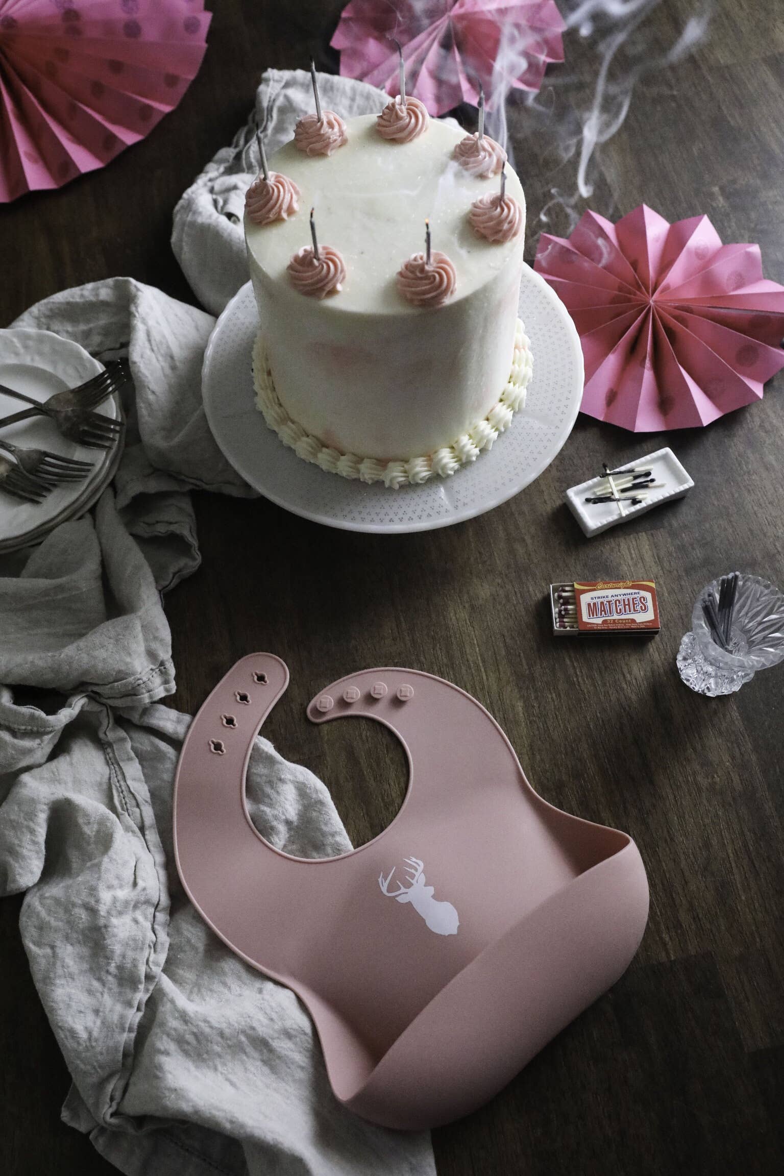 Little Knight - Vendita all'ingrosso Bavaglino - Neonati - Bavaglino con silhouette di cervo rosa6