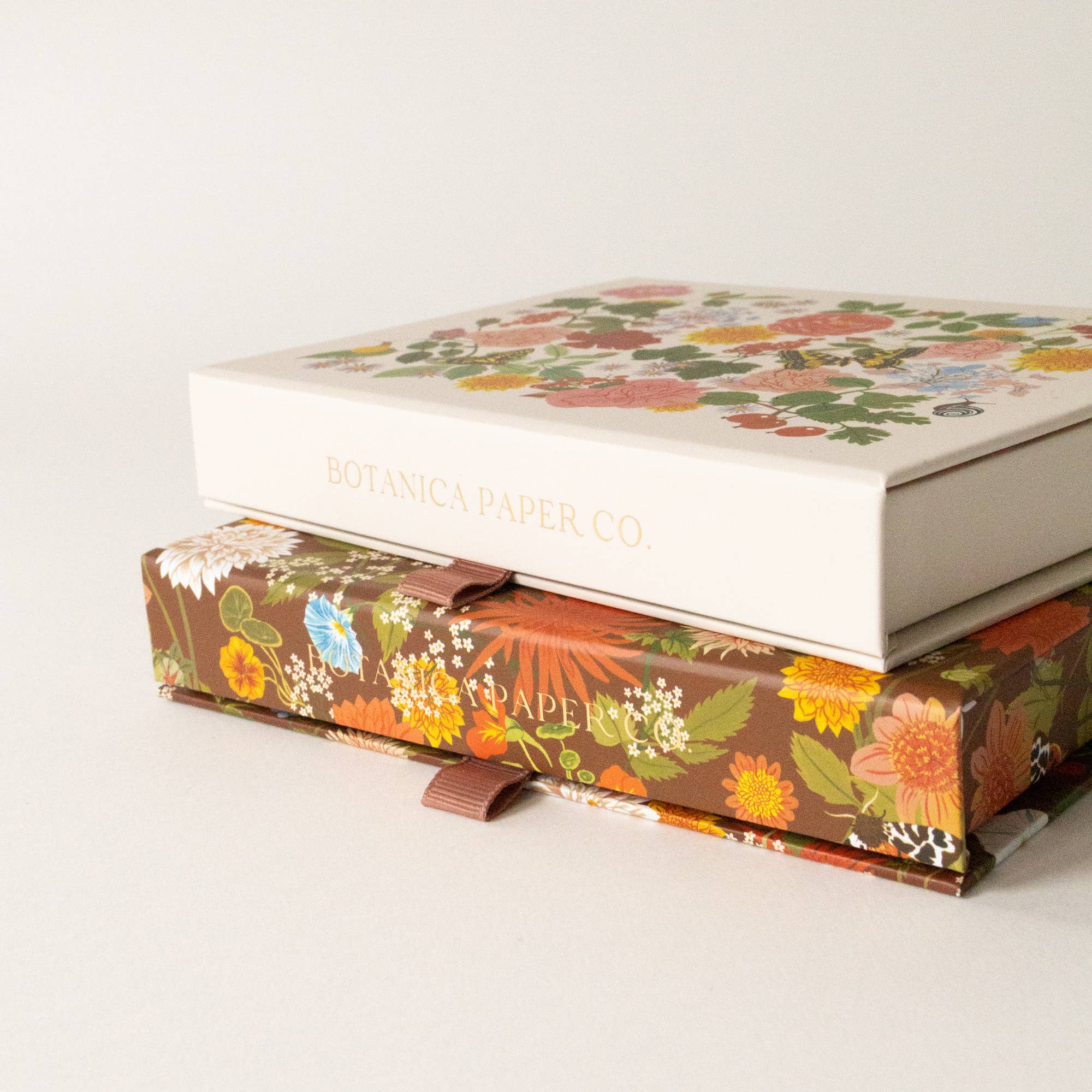Botanica Paper Co. - Wholesale Stationery/Notecard Set - REVERIE KEEPSAKE CARD BOX5