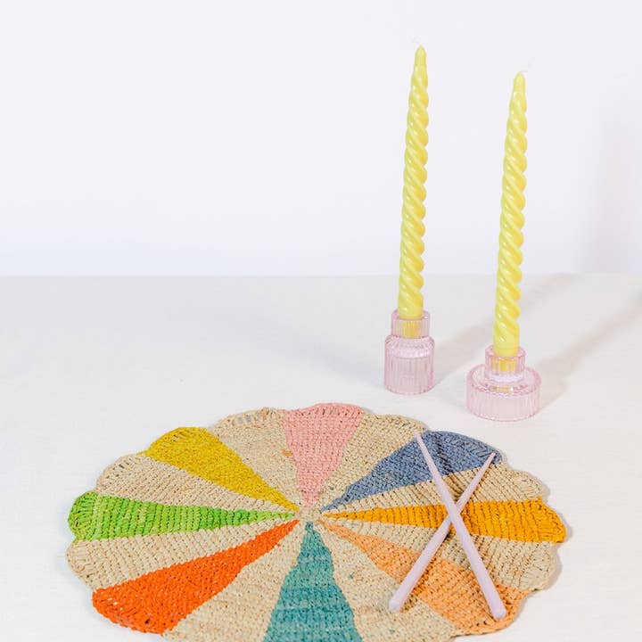 Payton James - Wholesale Placemat - Raffia colorful round placemat Handhowen colorful table mats1