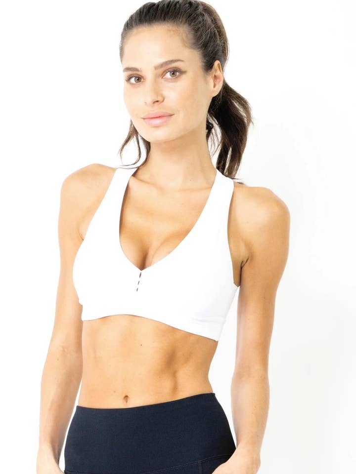 Helo Racerback Sportbeha met V-hals - Wit voor wholesale door Lenawee Moda