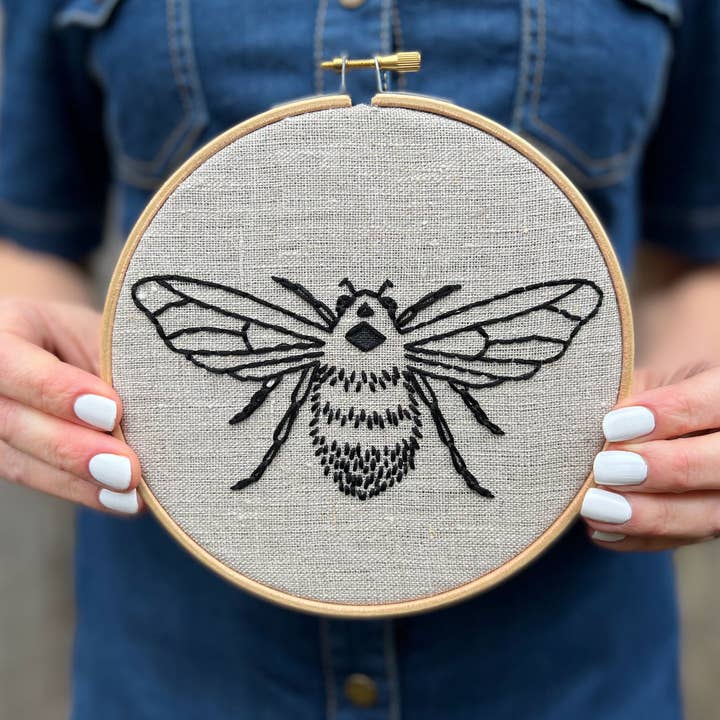 I Heart Stitch Art - Vente Accessoire de broderie/point de croix - Kit de broderie abeille8