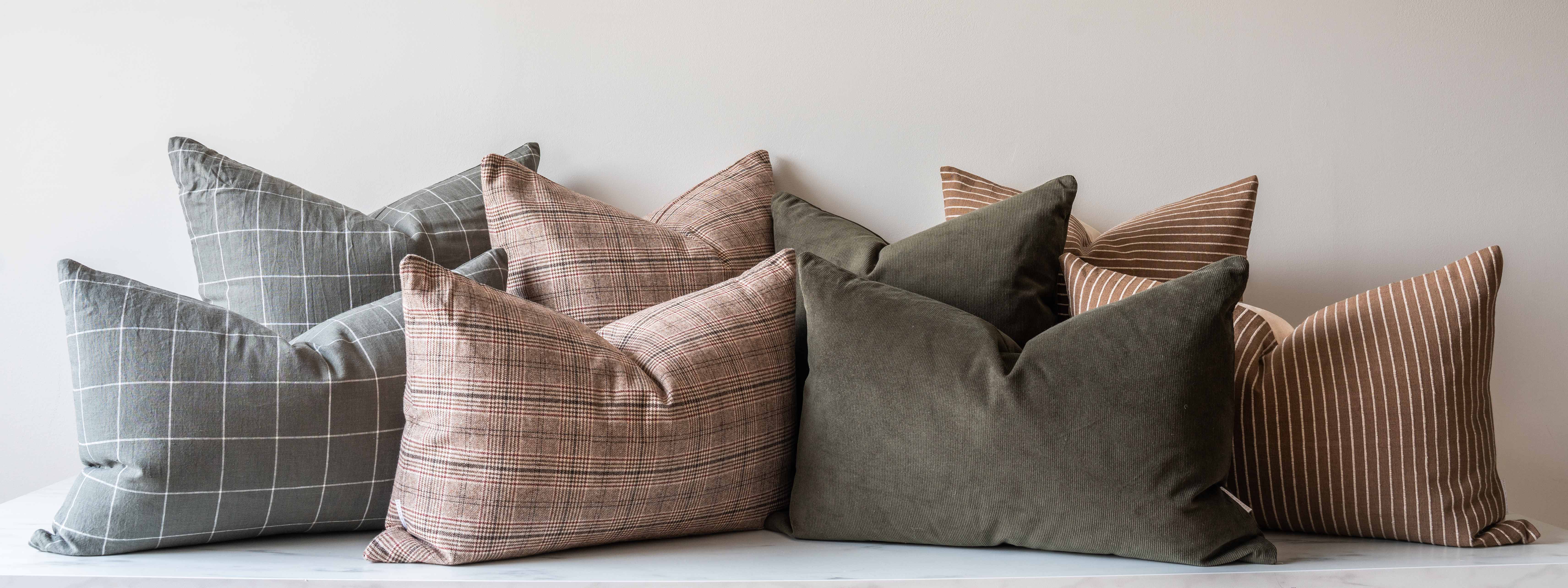 Rug & Weave - Wholesale Throw/Decorative Pillow - FIONA Pillow3