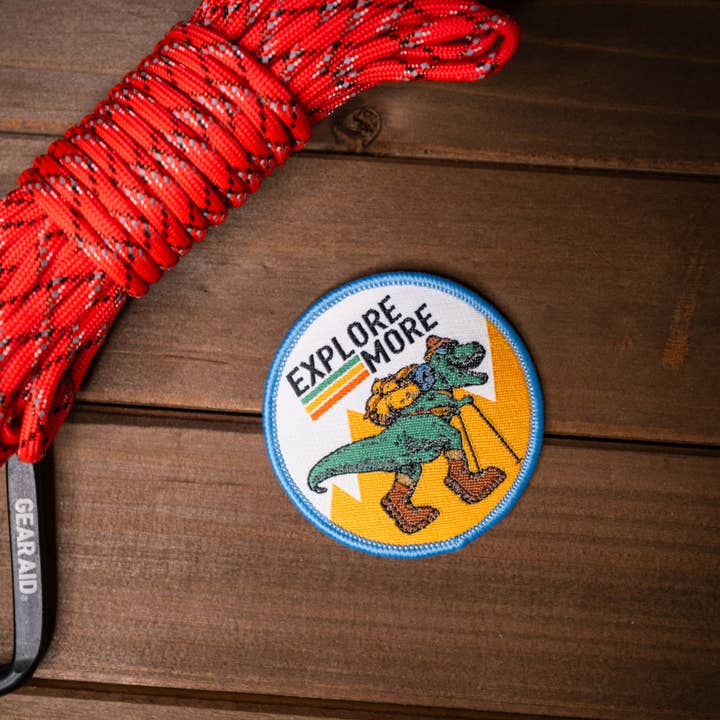 T-REX EXPLORE MORE HIKING Heat Seal Patch für den Großhandel von Hey Bear Outdoors