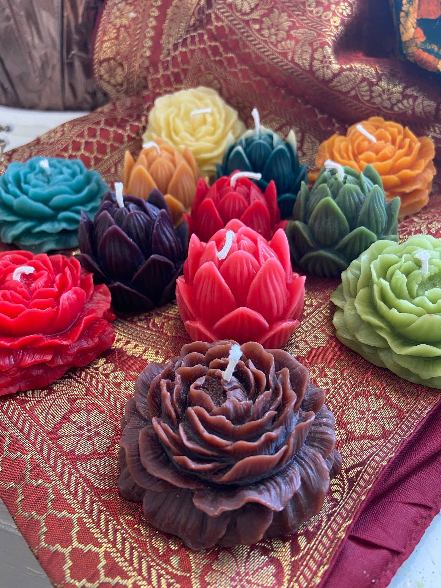 Live Light Beeswax Candles - Wholesale Novelty Candle - Flower Power3