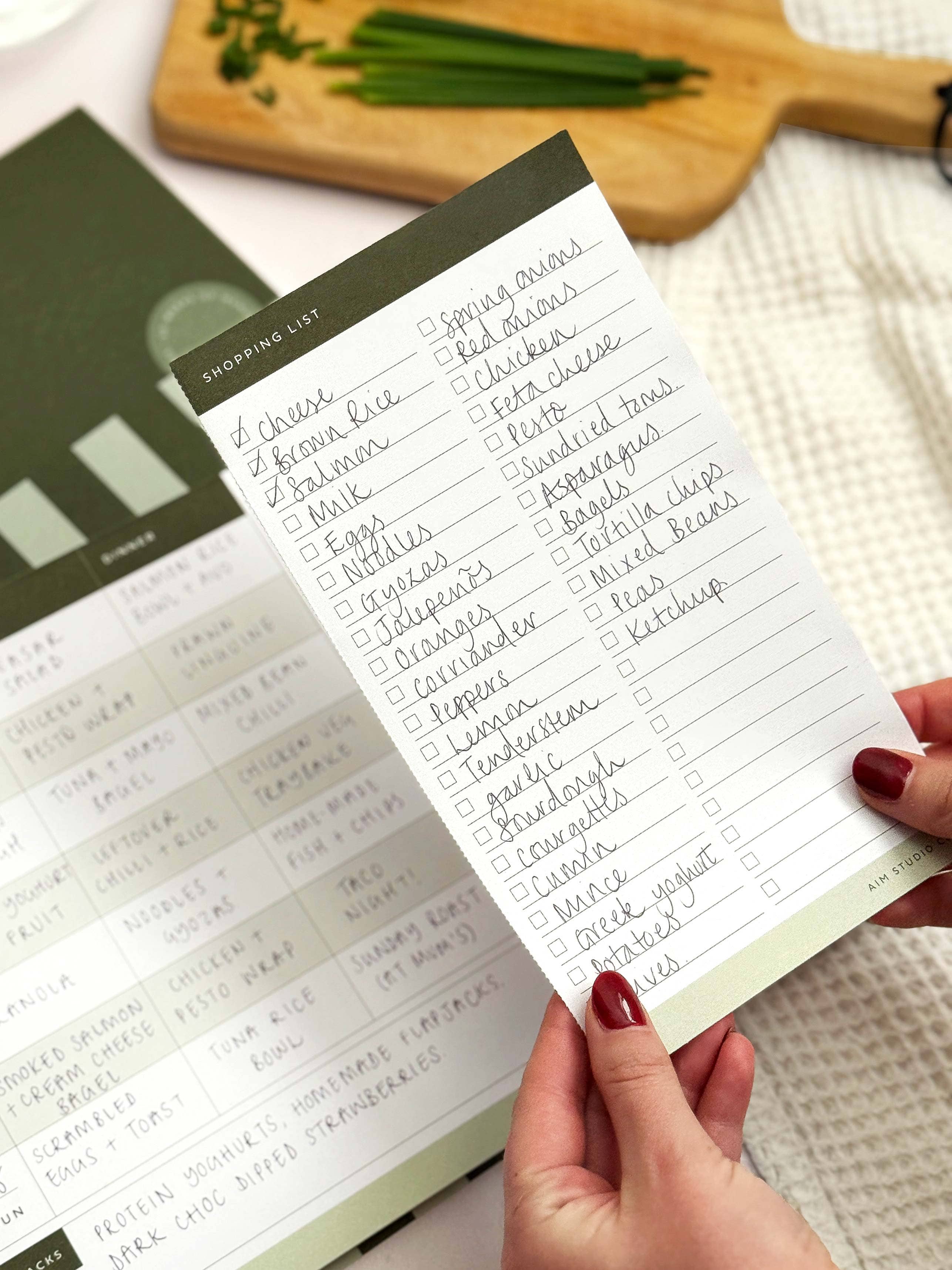 AIM Studio Co – wholesale Notepad – Weekly Meal Planner A4 Notepad with Perforated Shopping List4