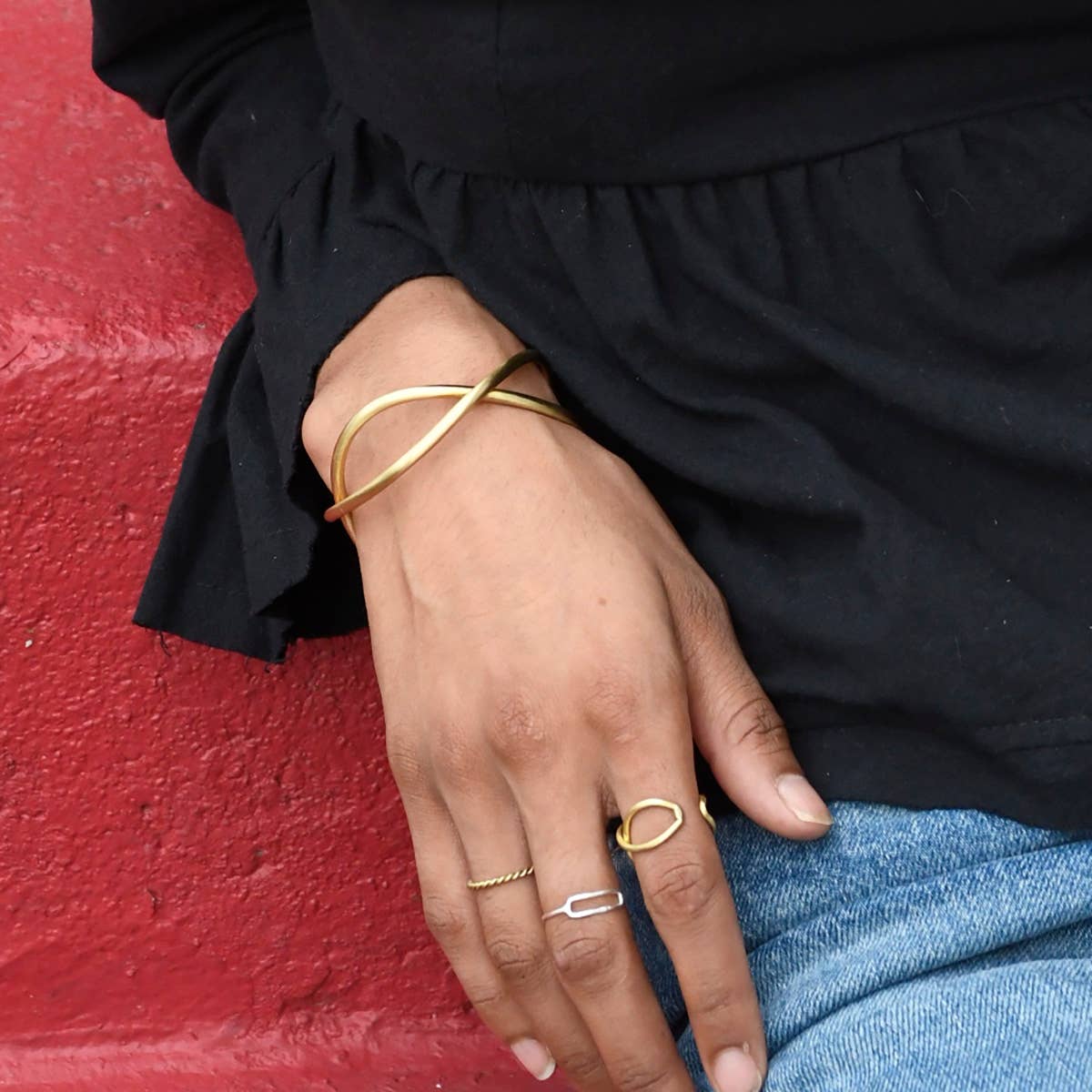 WorldFinds - Wholesale Cuff Bracelet - Reflective Cuff - Gold1