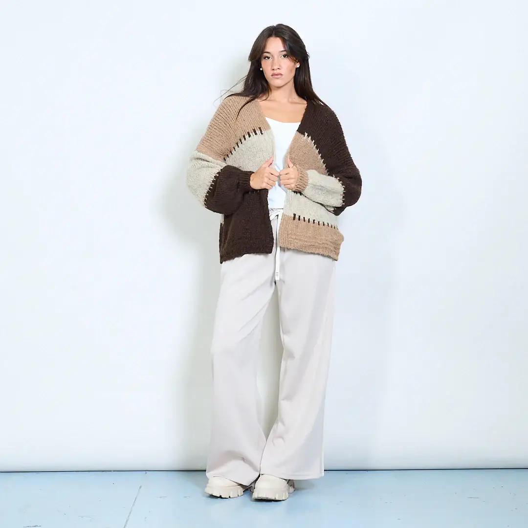 AMELÉ - Wholesale Cardigan - Women's - Color block knit cardigan3