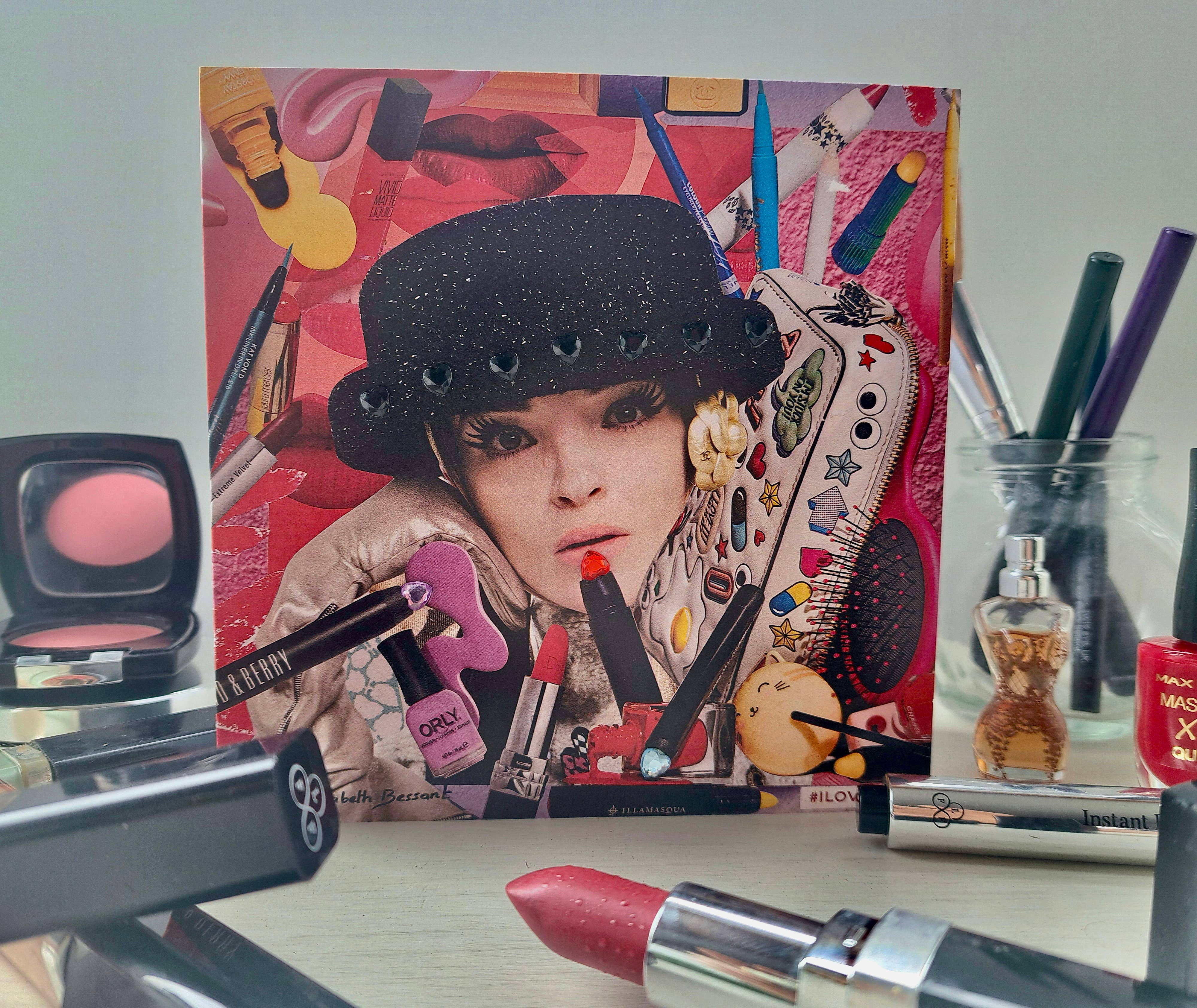 Elizabeth Bessant - Wholesale Everyday Greeting Card - Chaos in a Makeup Bag4