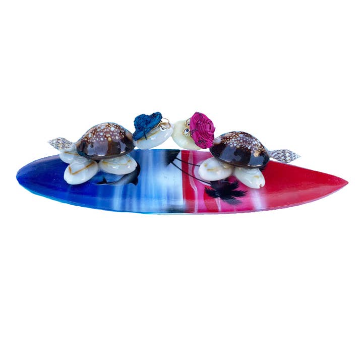 Kissing Turtles 6" Surfboard MAGNET - Novelty Souvenir for wholesale by California Seashell Company