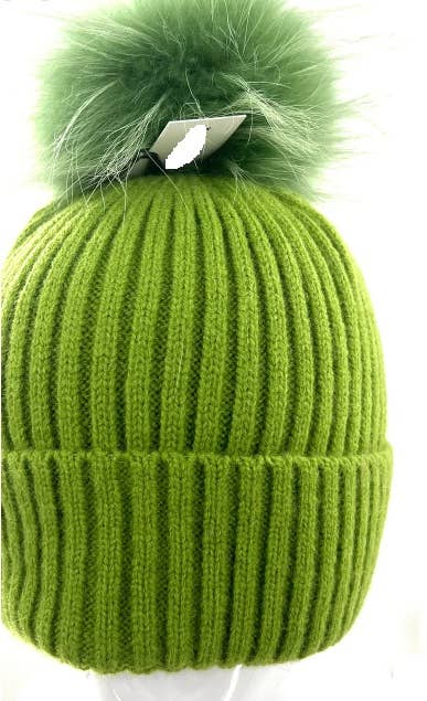 LOOWIE - Vendita all'ingrosso Berretto - Donna - MA003 Berretto in maglia verde vivace con soffice pompon0