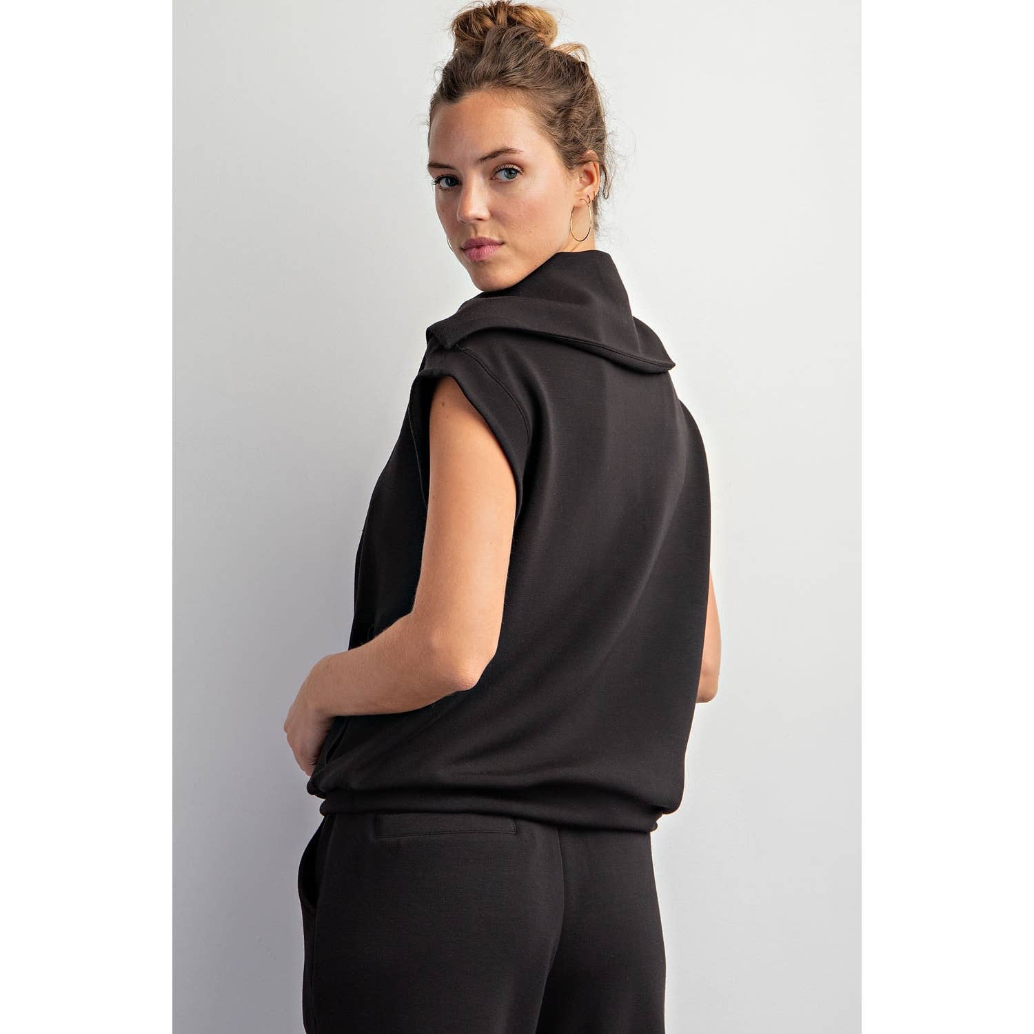 Rae Mode - Vente Haut de sport – femme - HAUT À MANCHES COURTES ET FERMETURE ÉCLAIR QUARTER EN MODAL POUR PLONGÉE8