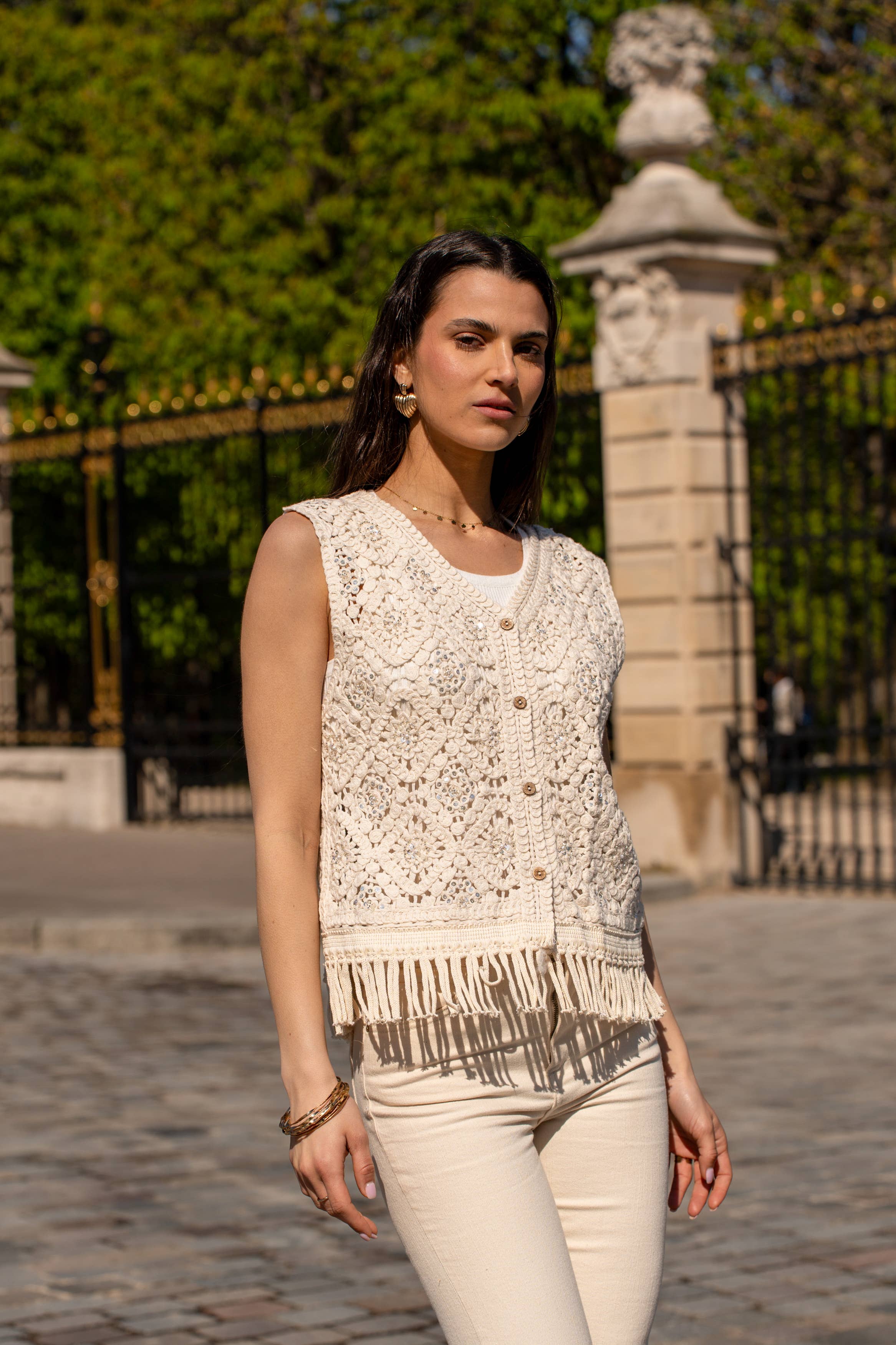 GOLDEN LIVE PARIS - Wholesale Outerwear Vest - Women's - Fringed crochet vest - CHLOÉ 25382