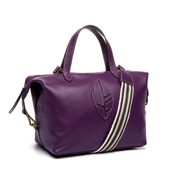 BOLSO BOWLING PIEL LISA VIOLETA CON BANDOLERA GROSGRAIN para venta al por mayor de Natural State Bags